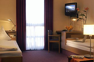 Econtel Hotel Berlin Zimmer