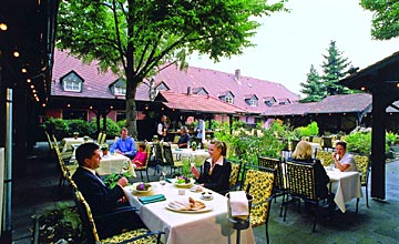 Steigenberger Airport Hotel Frankfurt Am Main picture