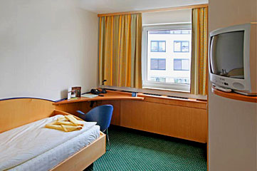 L'Escala Hotel Dreieich Sprindlingen room