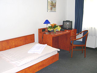 Rossija Hotel Frankfurt am Main Zimmer