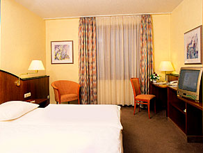Ramada Hotel Europa Hannover Zimmer