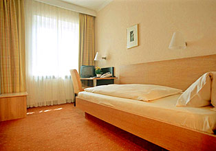 Jedermann Hotel München Zimmer