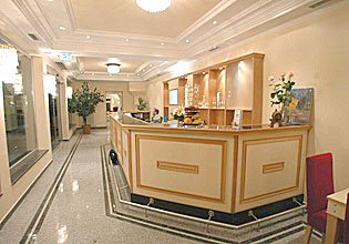 Atlas Hotel M�nchen room